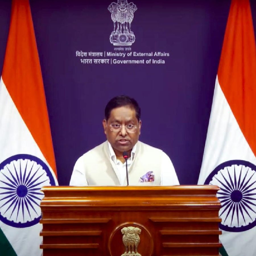 বৃহস্পতিবার সাংবাদিক বৈঠকে নয়াদিল্লির বিদেশ মন্ত্রকের মুখপাত্র রনধীর জয়সওয়াল।