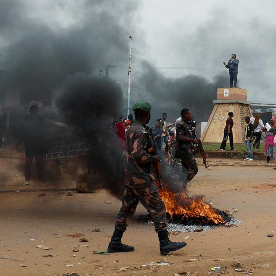 M23 rebels and Government of Democratic Republic of Congo sign a peace deal, brokered by US President Donald Trump