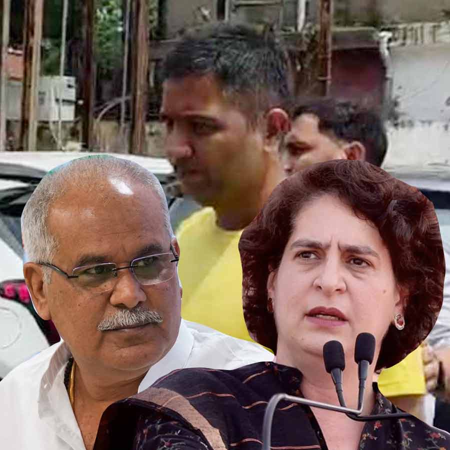Congress Priyanka Gandhi condemns arrest on son of Bhupesh Baghel by Enforcement Directorate dgtl