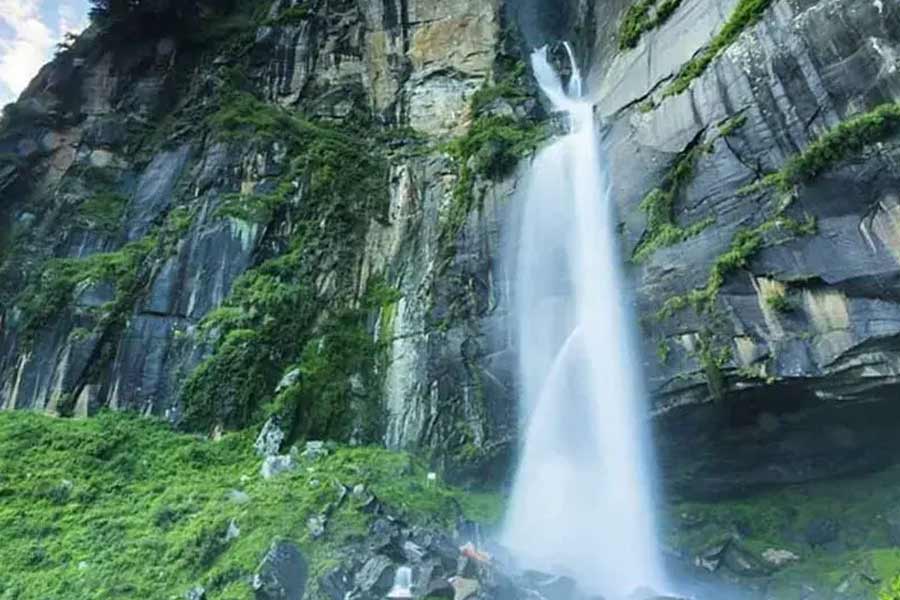 যোগিনী জলপ্রপাত।