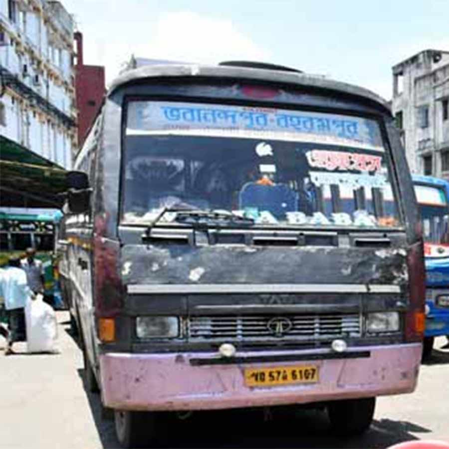 More than 300 buses to go to kolkata from berhampore to attend 21 July rally