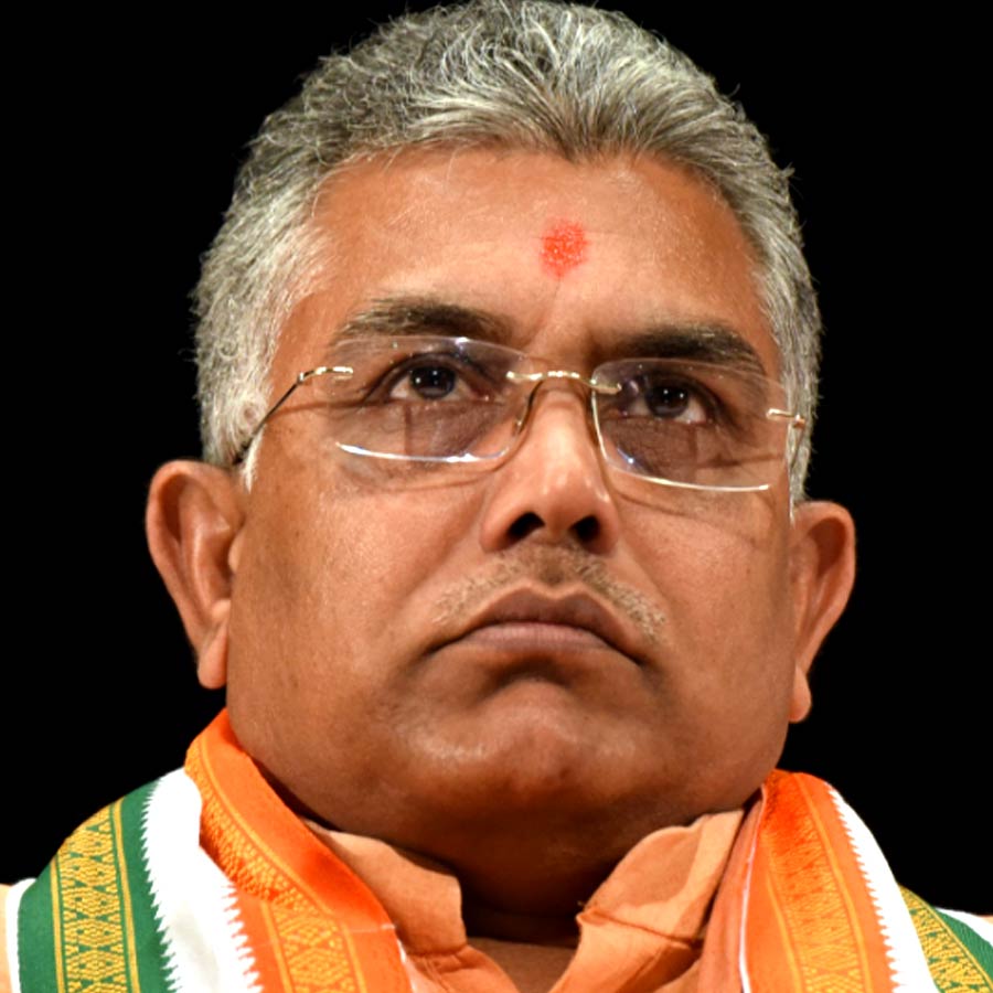 Dilip Ghosh returns to his first constituency to commemorate martyrs, Touches RSS roots also dgtl