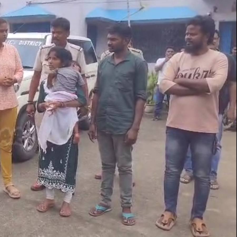 Migrant workers who had lost their way after coming to West Bengal from Odisha, the state police made arrangements to reach home dgtld