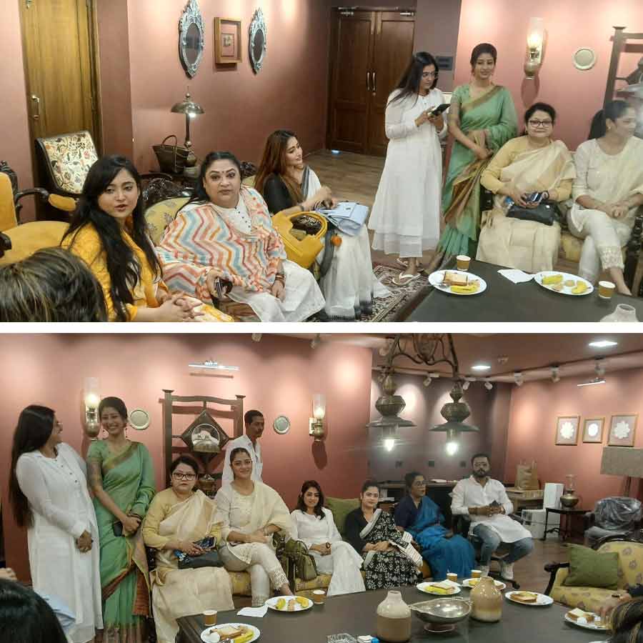 এ ভাবেই একজোট টলিউড।