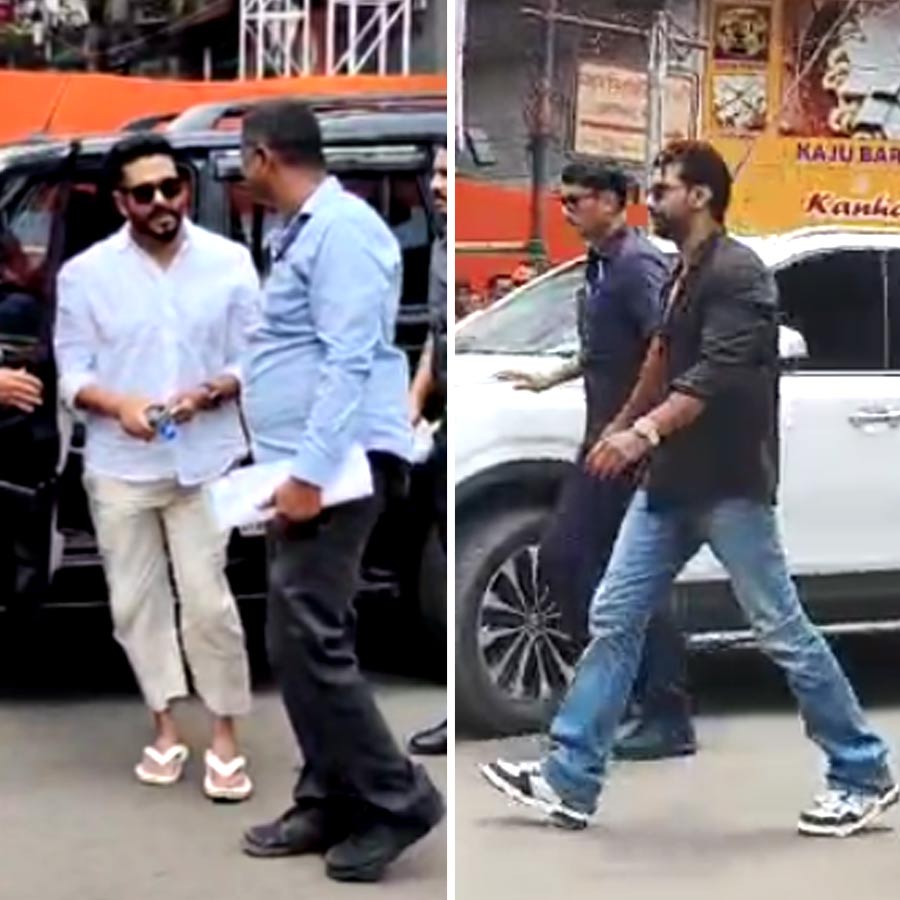 সমাবেশের পথে রাজ চক্রবর্তী, দেব।