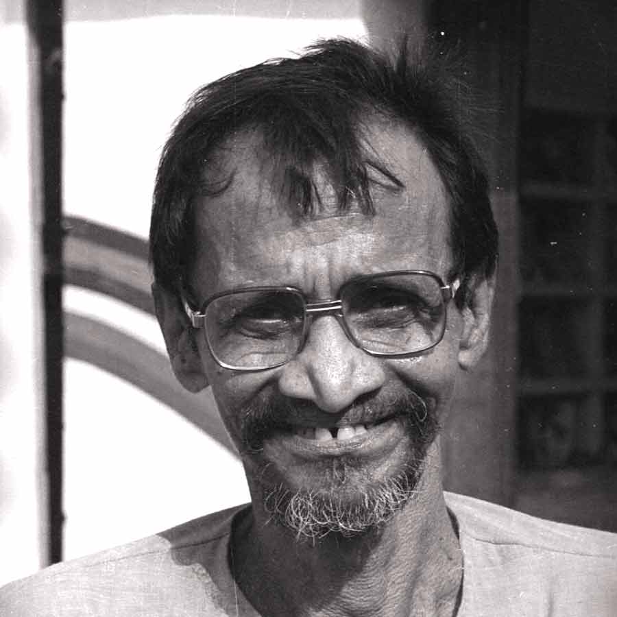 Azizul Haque Died | Naxalite leader and eminent writer Azizul Haque passed away at the age of 85 dgtl - Anandabazar