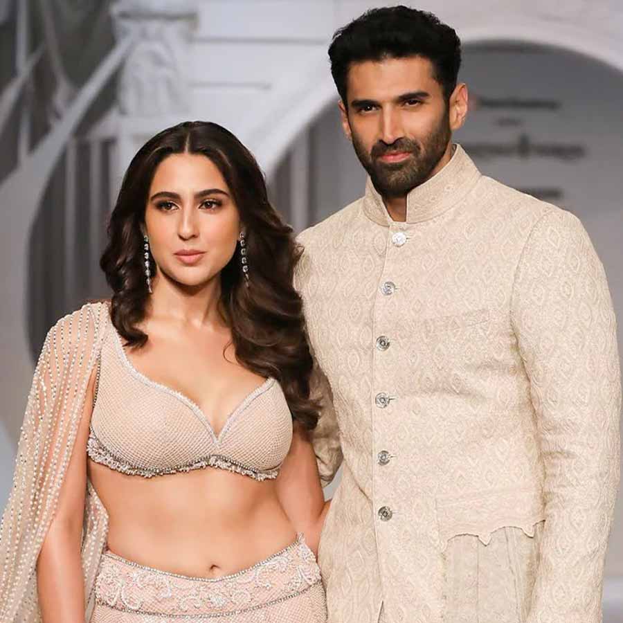 Aditya Roy Kapur said that he knows everything about Sara Ali Khan now dgtl