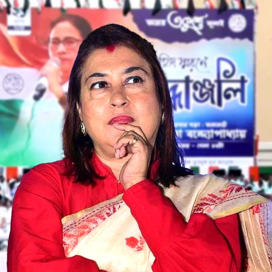 Satabdi Roy Health Update after fall Ill in 21 july Shahid divas stage dgtl