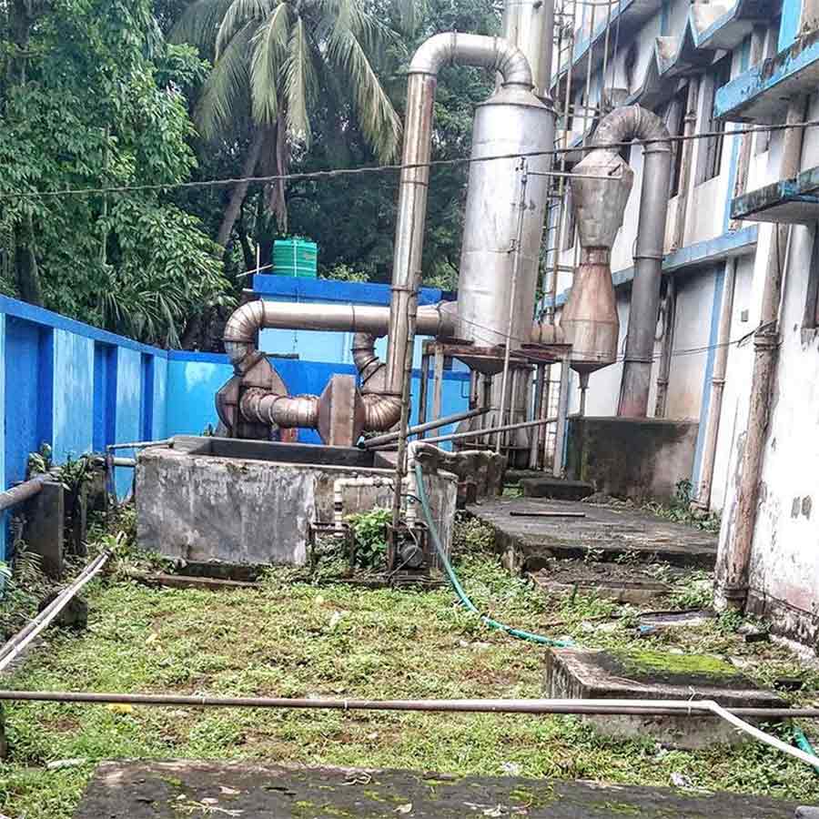 Carbon control system of Electric Furnace at Birbhanpur crematorium out of order resulting in pollution