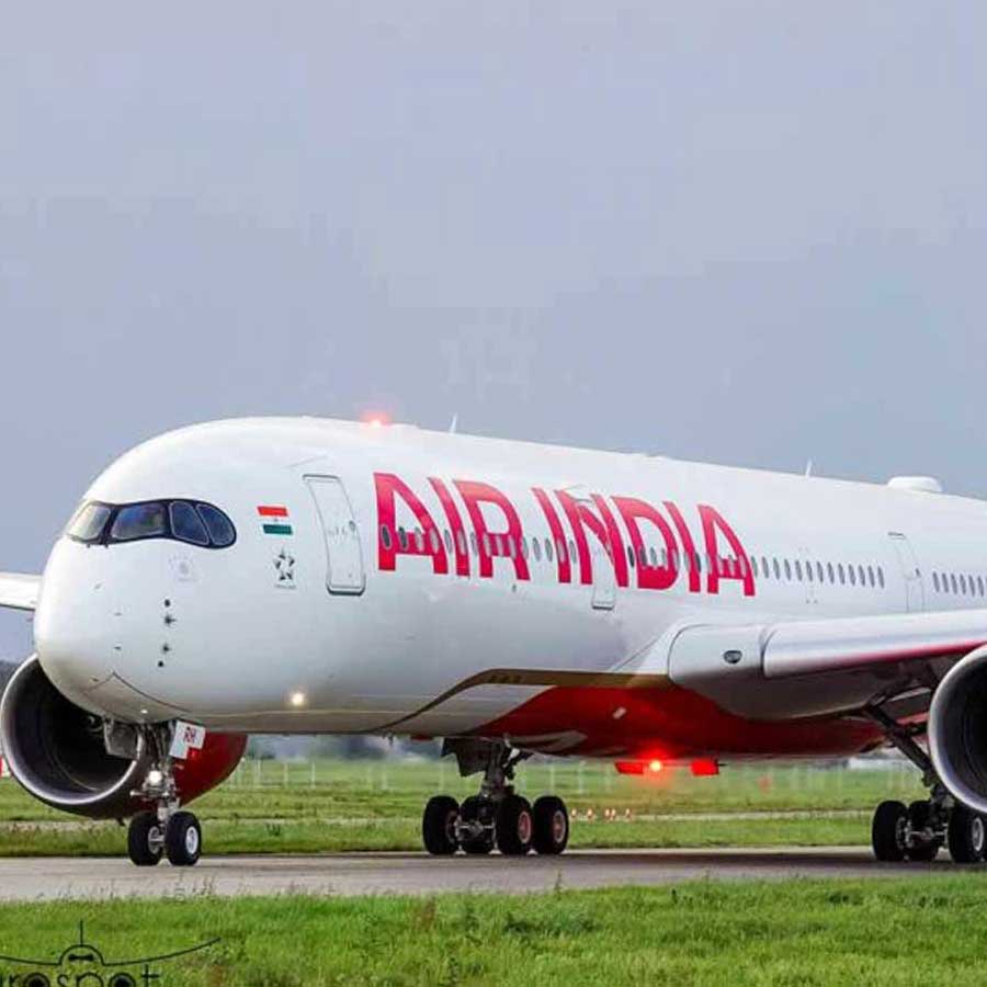 Air India pilots hit brakes when plane was at 155 Km/Hr on runway in Delhi