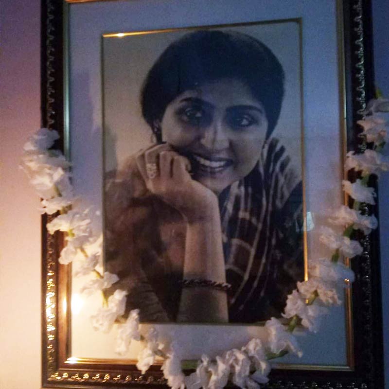 মৃত্যুর ৪০ বছর পরেও মহুয়া রায়চৌধুরী প্রাসঙ্গিক।