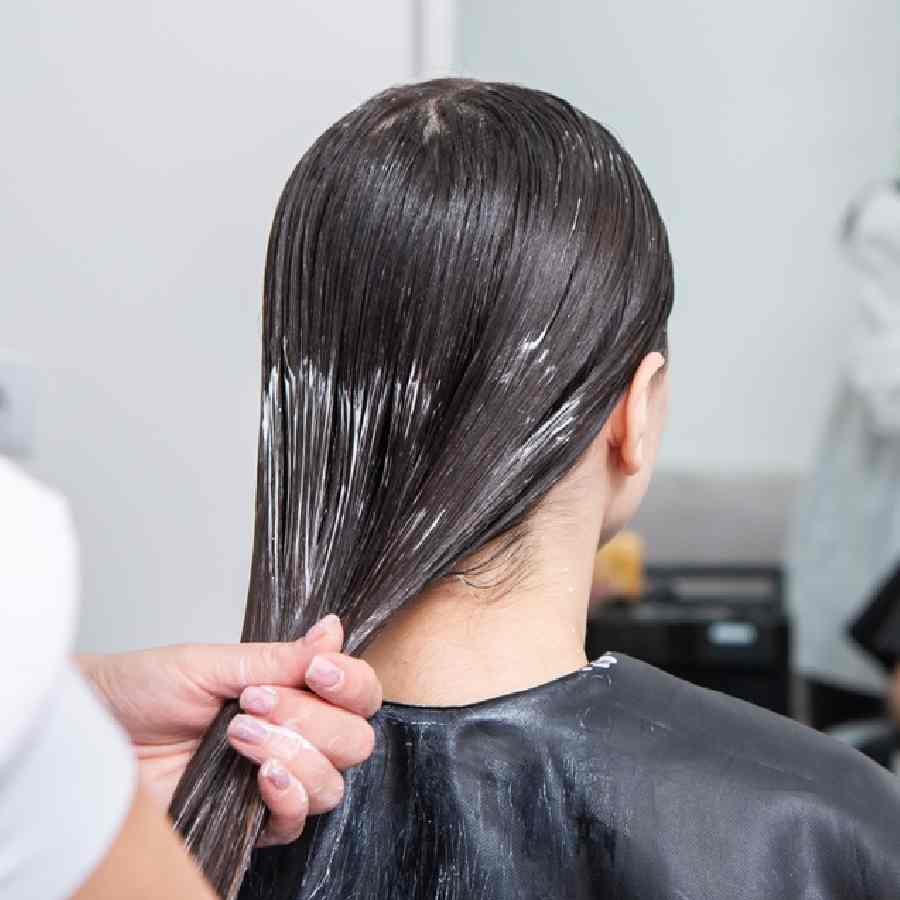 Bollywood celebrity hairstylist Amit Thakur warns against doing hair Botox and Keratin treatments dgtl