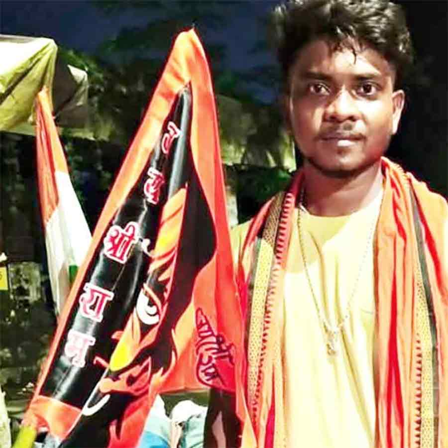 An youth for Ausgram to travel Kedarnath in Bicycle to pray for recovery of his grandmother