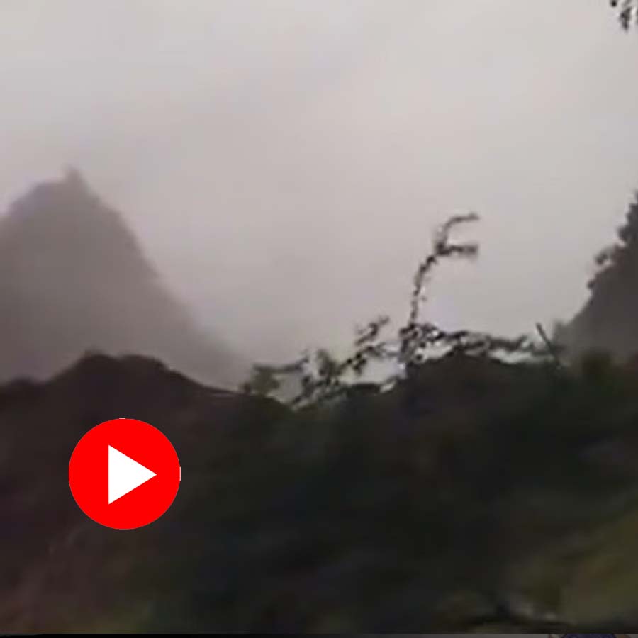 Video claims mountain collapse within seconds amid heavy rainfall in Rajasthan’s Jhunjhunu