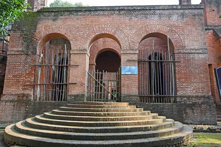 Clive’s country house