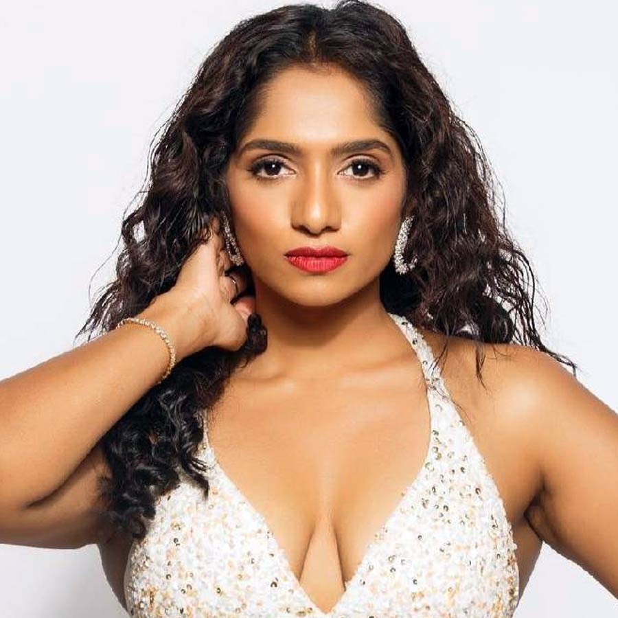 Johny Lever’s daughter Jamie Lever shares some bad experience of her childhood dgtl