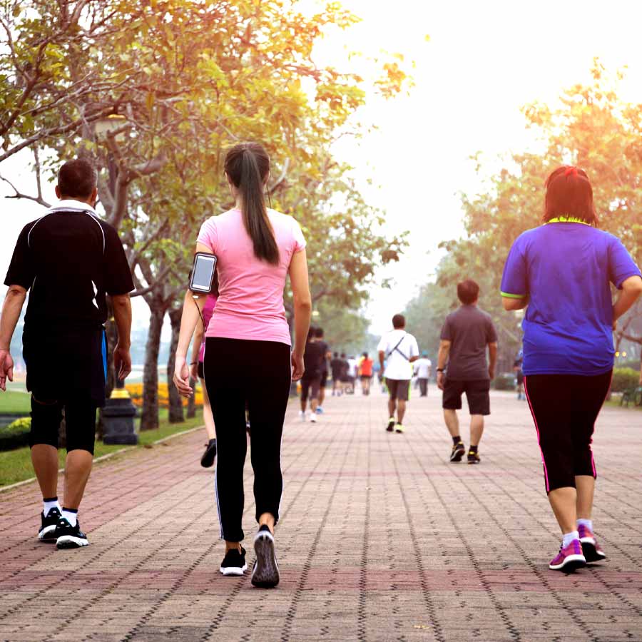 A new study reveals that walking just 7000 steps per day can significantly reduce health risks