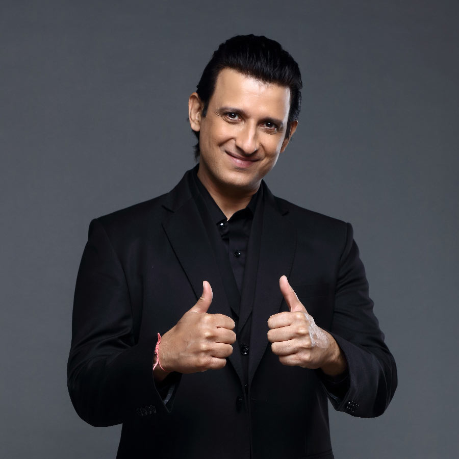 Bollywood actor Sharman Joshi is going to act in bengali movie for the first time dgtl