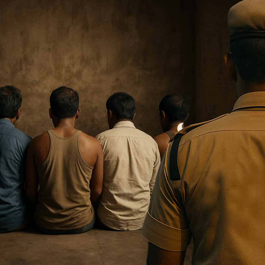 Bengali speaking migrants allegedly stripped to underwear in Haryana on suspicion of being Bangladeshis by police dgtl
