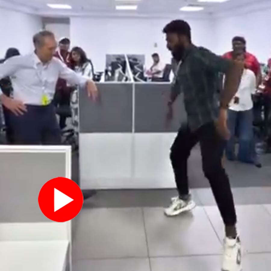 Video of tech employees welcoming a foreign client with dance performance at their office goes viral dgtl