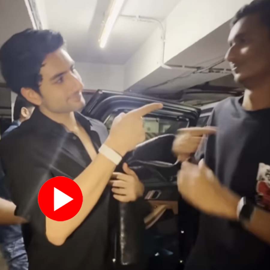 Video of Ibrahim Ali Khan interacting with specially abled fan melt hearts goes viral dgtl
