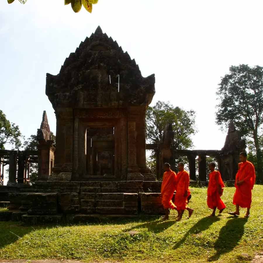 Ancient Shiva Temple Dispute Sparks Armed Clash Between Thailand And Cambodia 