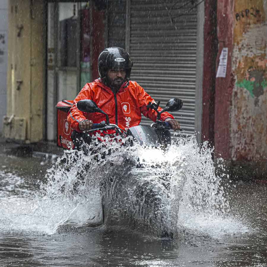 Rain In Kolkata