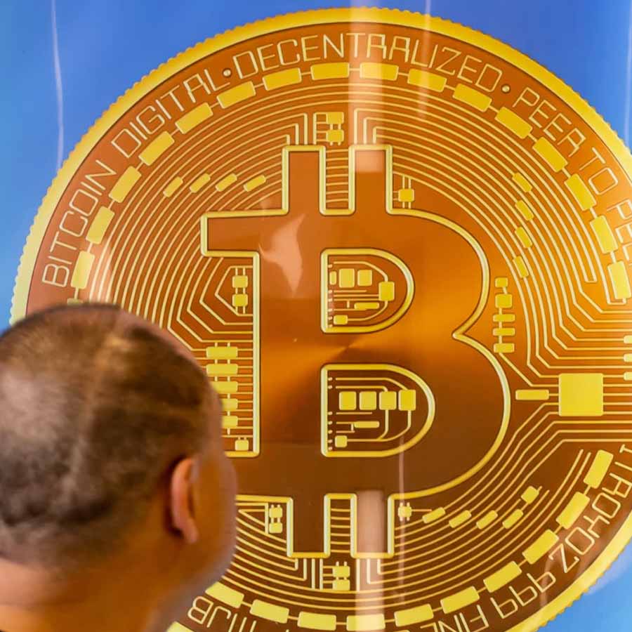 Indian billionaires increasing investment in cryptocurrency instead of gold, know the reasons