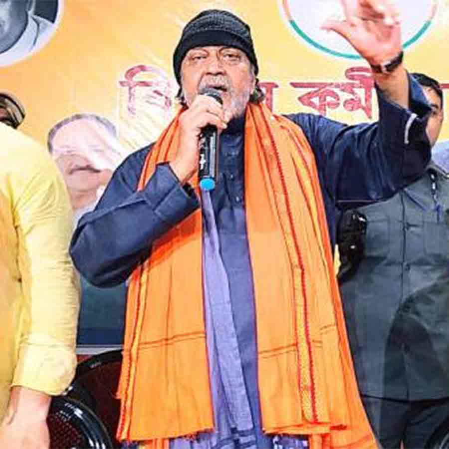 Mithun Chaaborty to protest if names of legal citizens or voters get cancelled