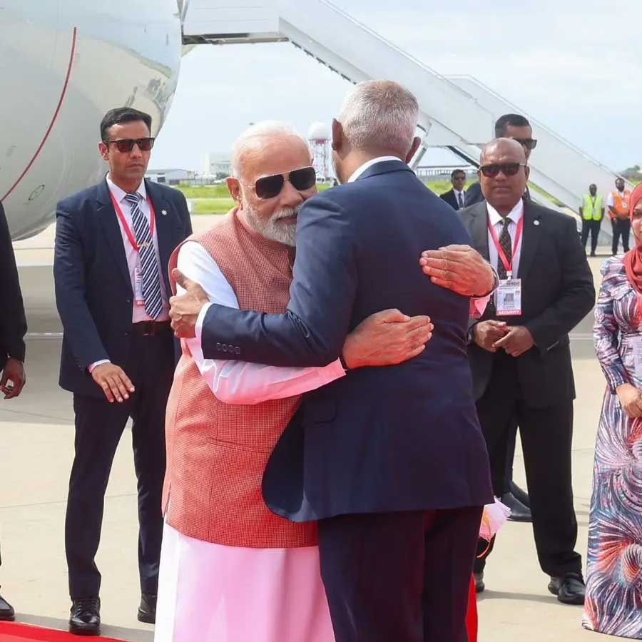 India extends over 4850 crore credit line to Maldives on Friday