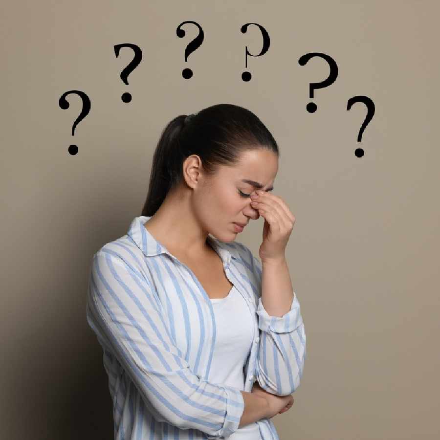 স্মৃতিশক্তির সমস্যা সাধারণত অ্যালঝাইমার্স রোগের প্রাথমিক উপসর্গ।