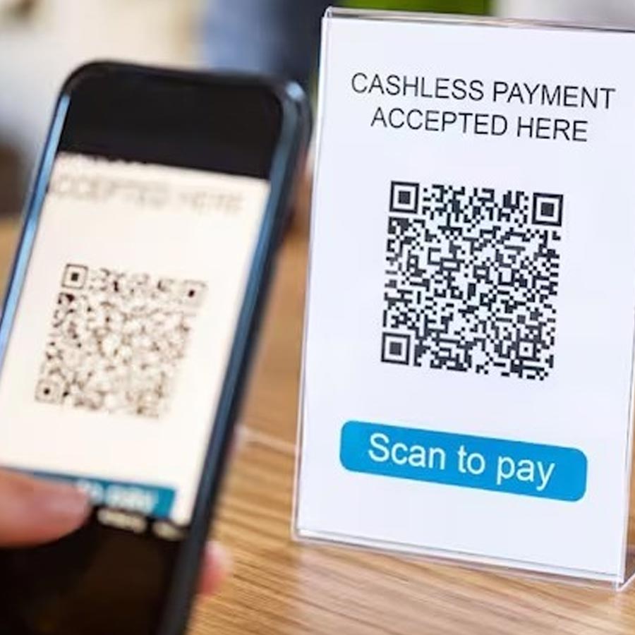 How Google Pay and Phonepe earn from UPI, what is their business model