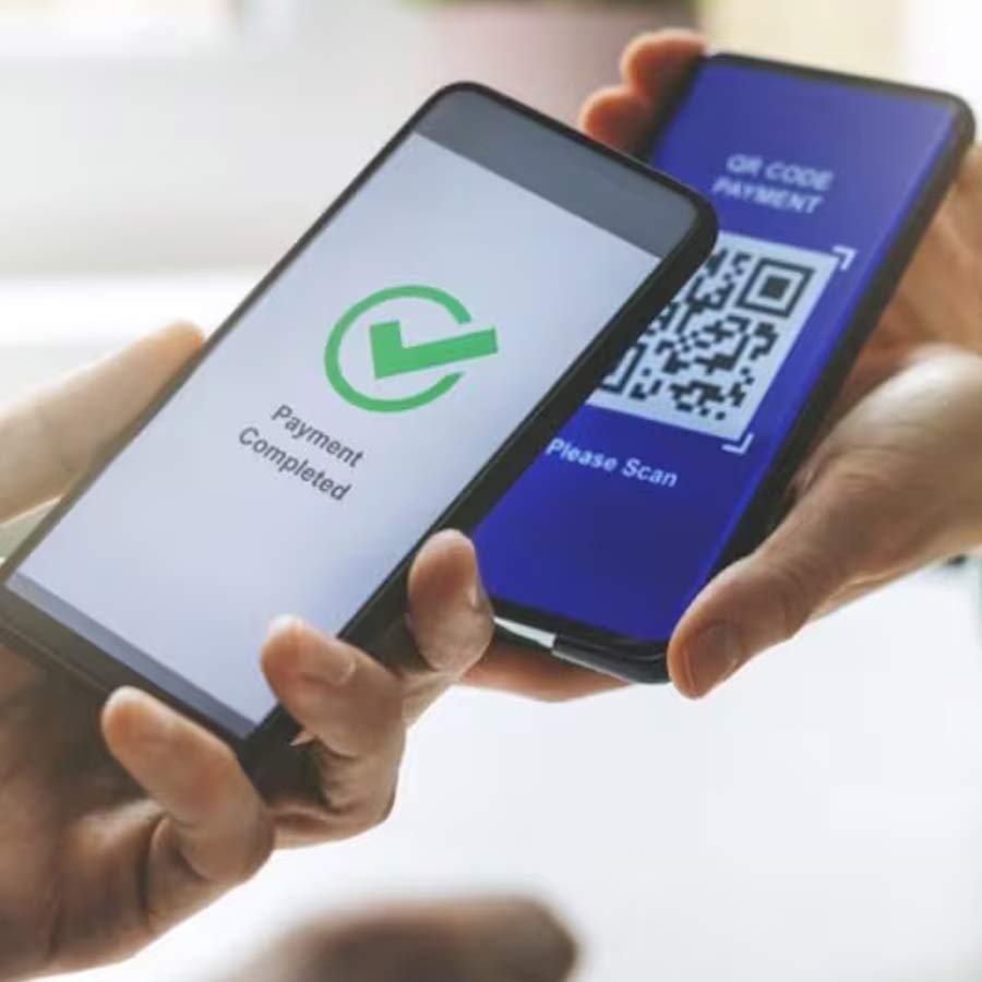 How Google Pay and Phonepe earn from UPI, what is their business model