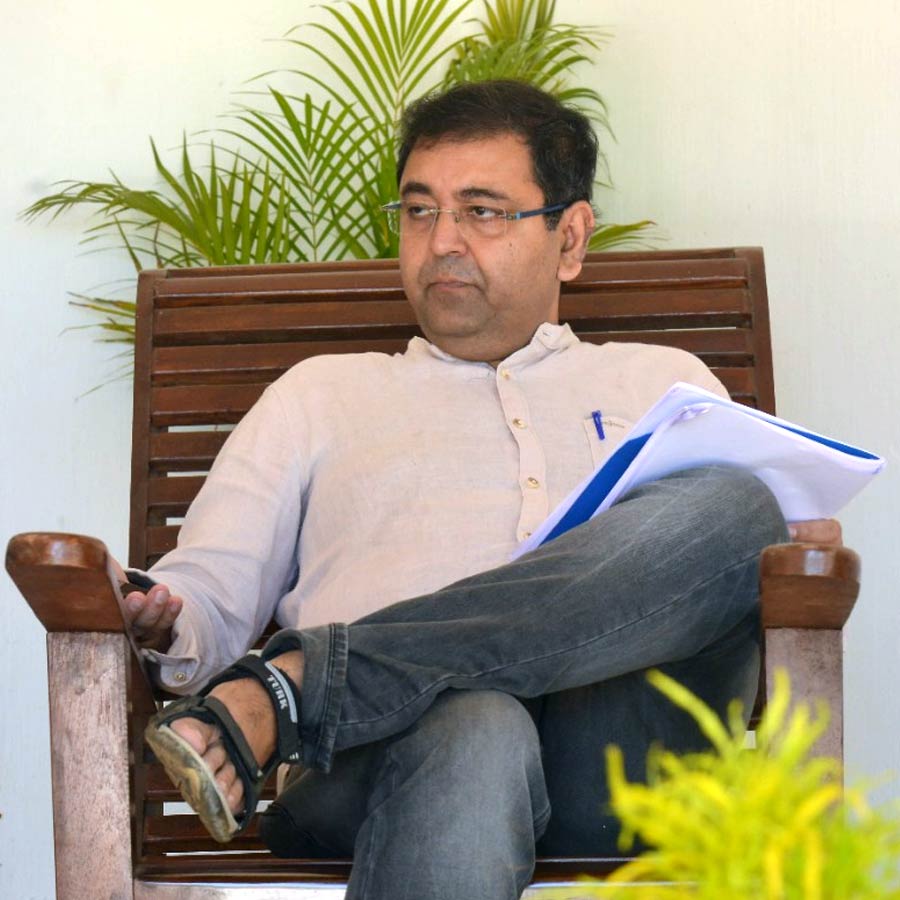 How is director Indrashis Acharya doing after leaving directing and going into the workforce dgtl