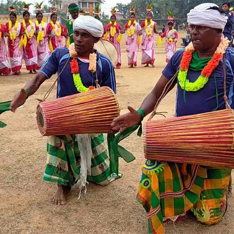 Four day celebration of Adivasi Day, vote bank in focus