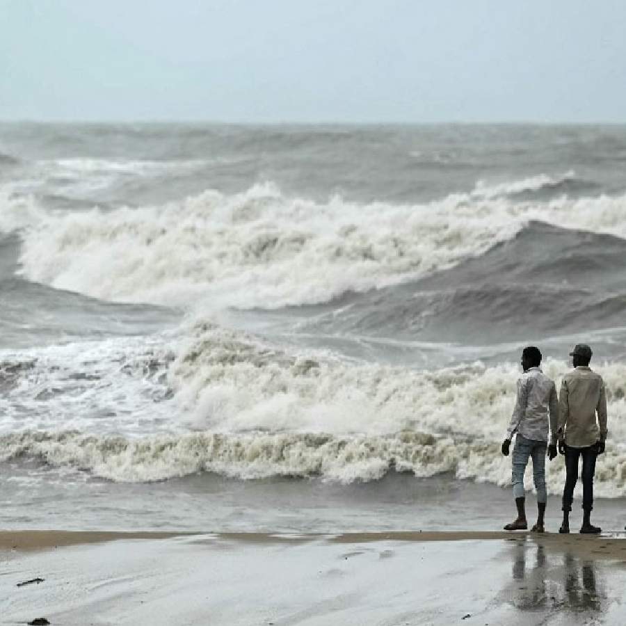 Light to moderate rain forecast in parts of South Bengal while heavy rain in the north dgtl