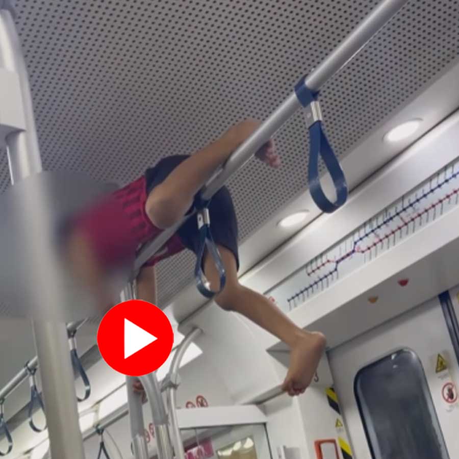 Video of boy climbing on metro’s handrail in Malaysia goes viral dgtl
