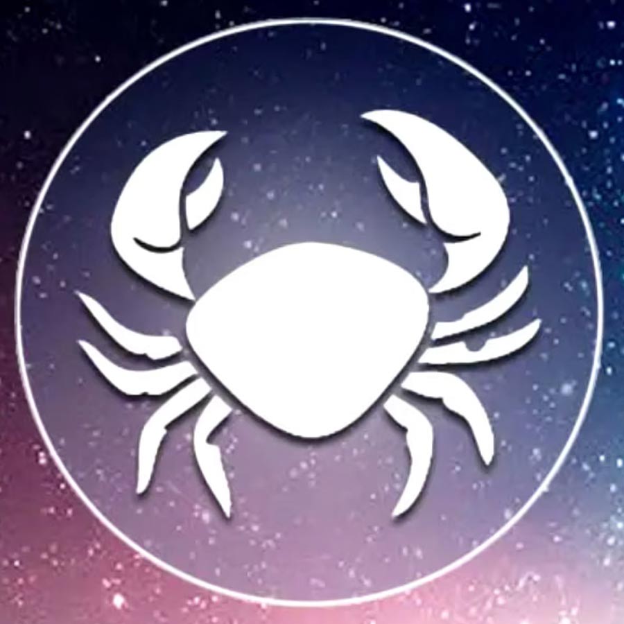 August 2025 is going to be auspicious for these five zodiac signs