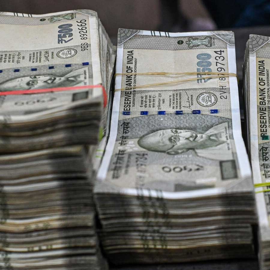 August 2025 is going to be auspicious for these five zodiac signs