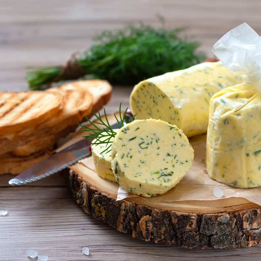 মাখনের স্বাদও বদলানো যায়। কৌশল জেনে নিন।