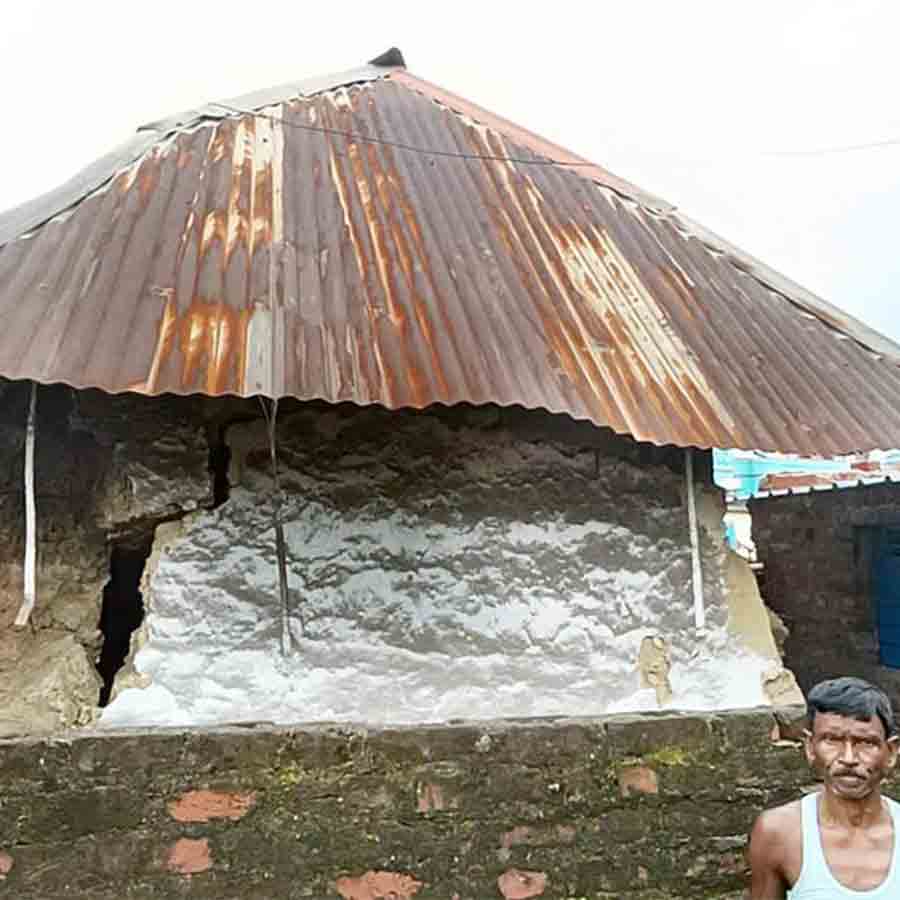 Panchayat member who was excluded from Awas yojana lost lost his home