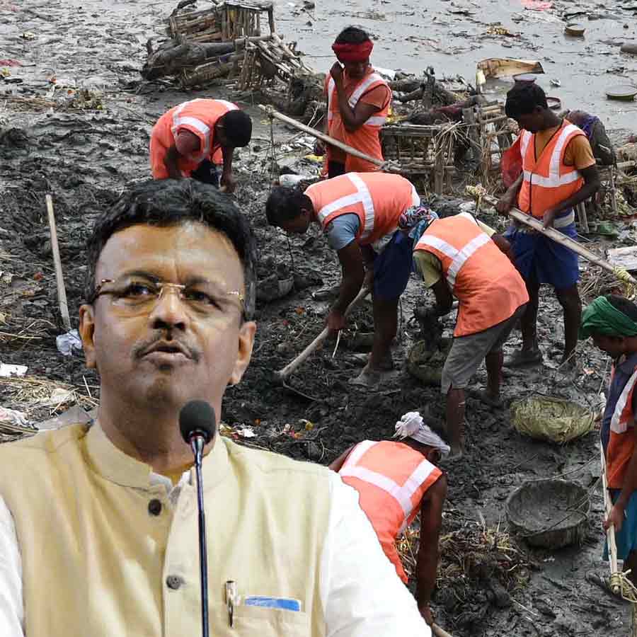 KMC is arranging GI tags for solid waste management workers