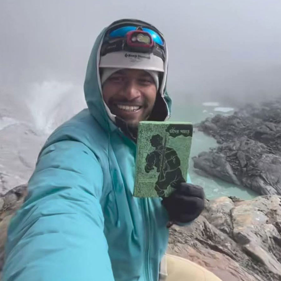 নদিয়ার করিমপুরের জ্যোতিষ্ক বিশ্বাস।