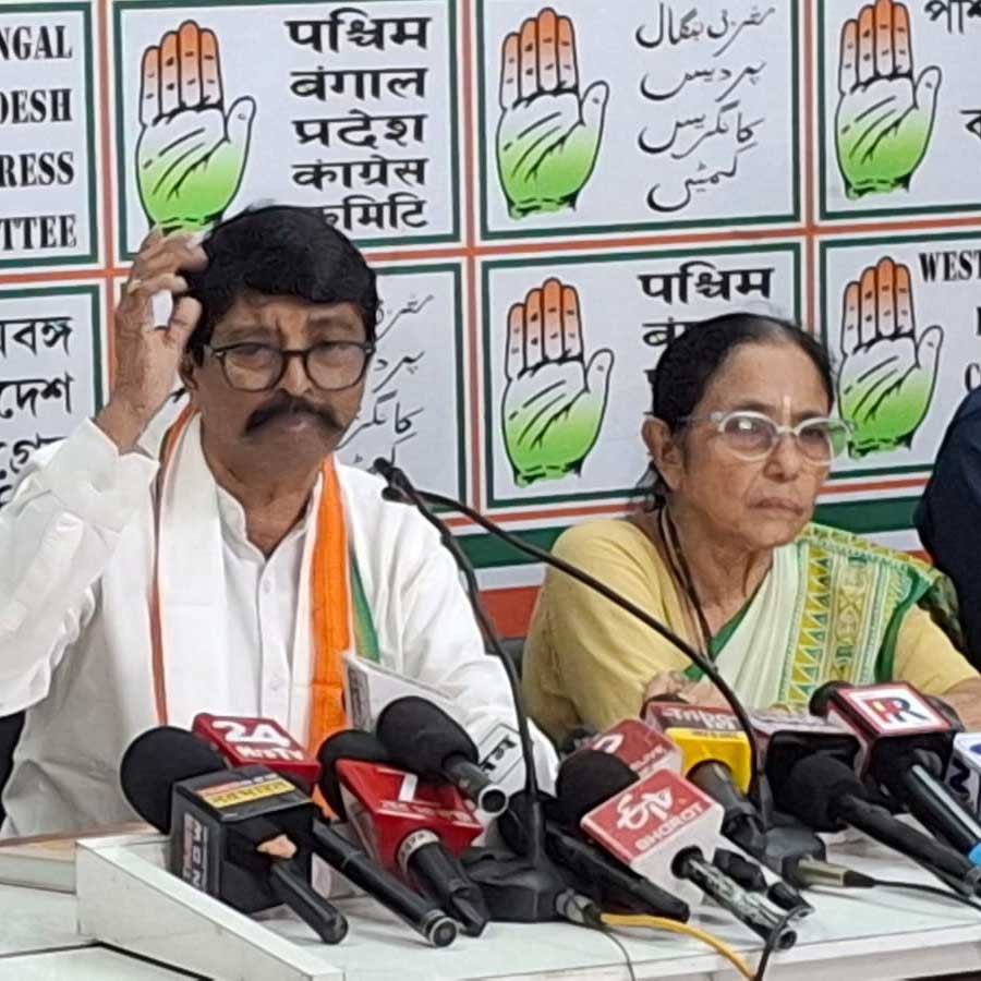 Congress OBC chief takes a dig at BJP