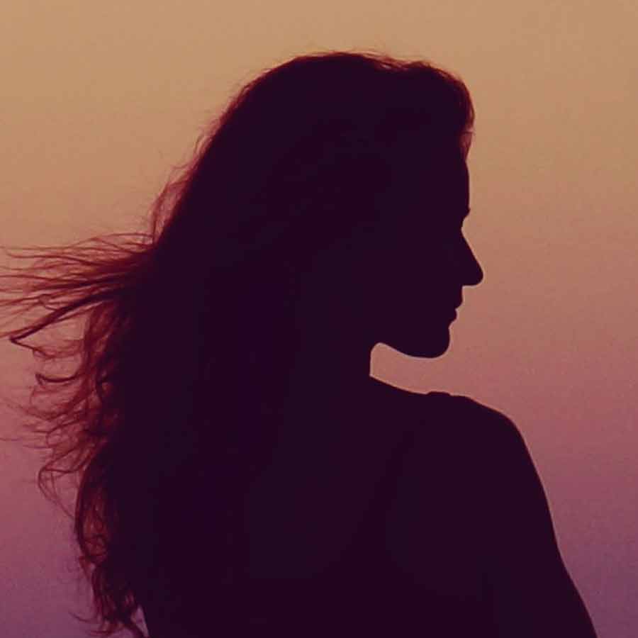 Know about television actress Mona Ambegaonkar and her alleged affair with CID co-actor Dayanand Shetty dgtl