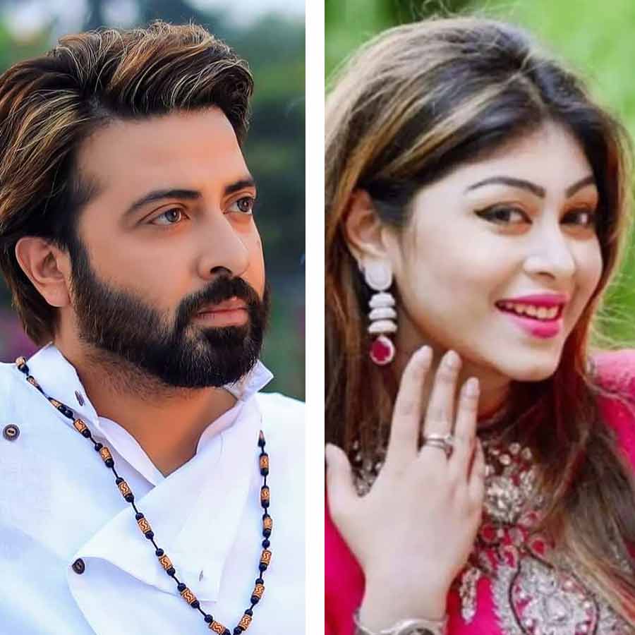 Bangladeshi actress Misty Jannat breaks down as she lost her father dgtl