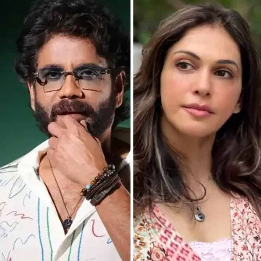Isha Koppikar reveals slapped By nagarjuna For 14 times for this reason dgtl