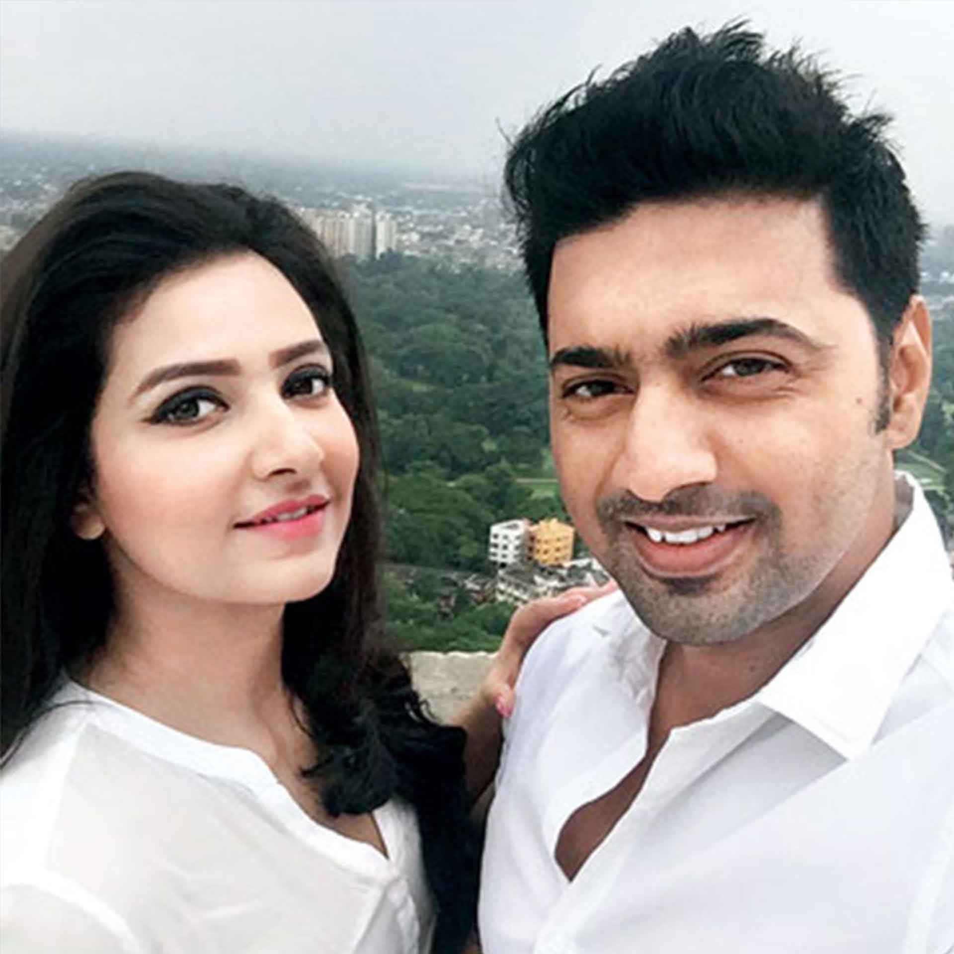 Tollywood lady superstar Subhashree Ganguly talks about Dev Adhikari, Dhumketu Movie and her love life and career dgtl