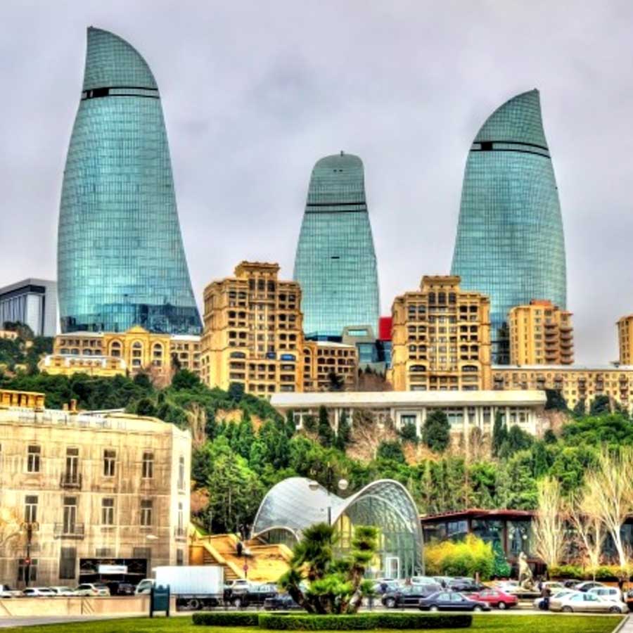 Russia Azerbaijan conflict may turn into war as Baku creates close ties with Western Europe like Ukraine