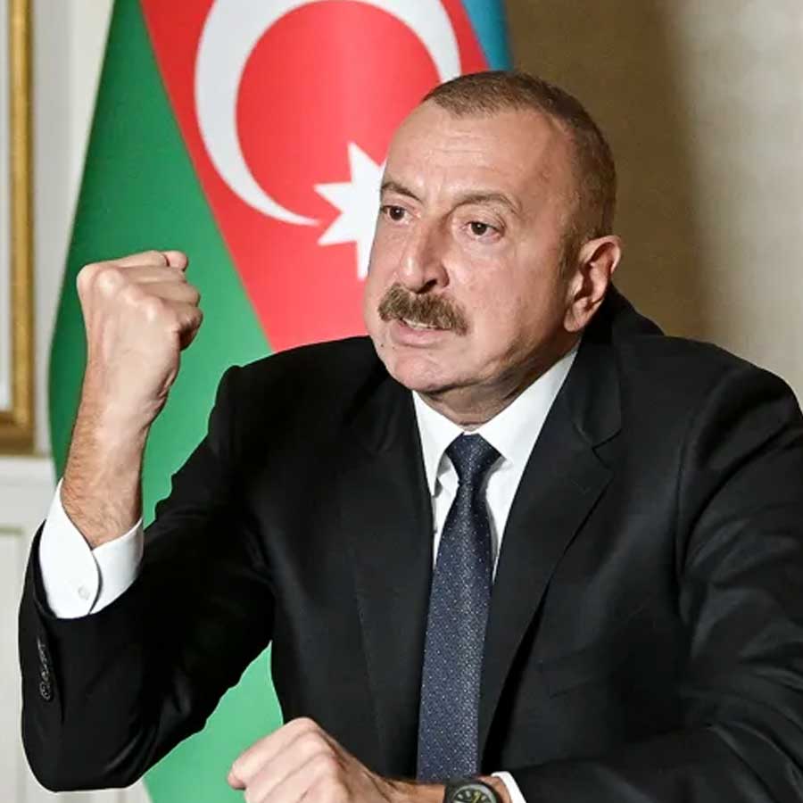 Russia Azerbaijan conflict may turn into war as Baku creates close ties with Western Europe like Ukraine